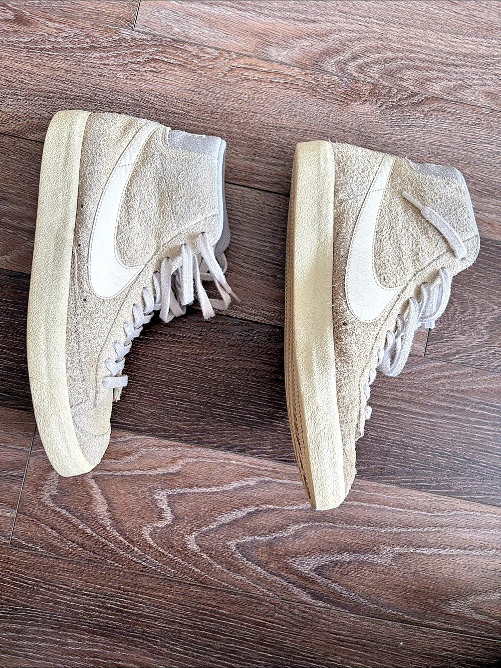 Nike Blazer Mid '77 Premium Vintage 'Medium Grey' Cream Sneakers